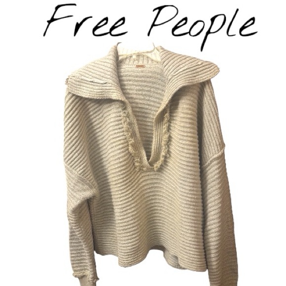 Free People Sweaters - Free People V-Neck Oatmeal Sweater